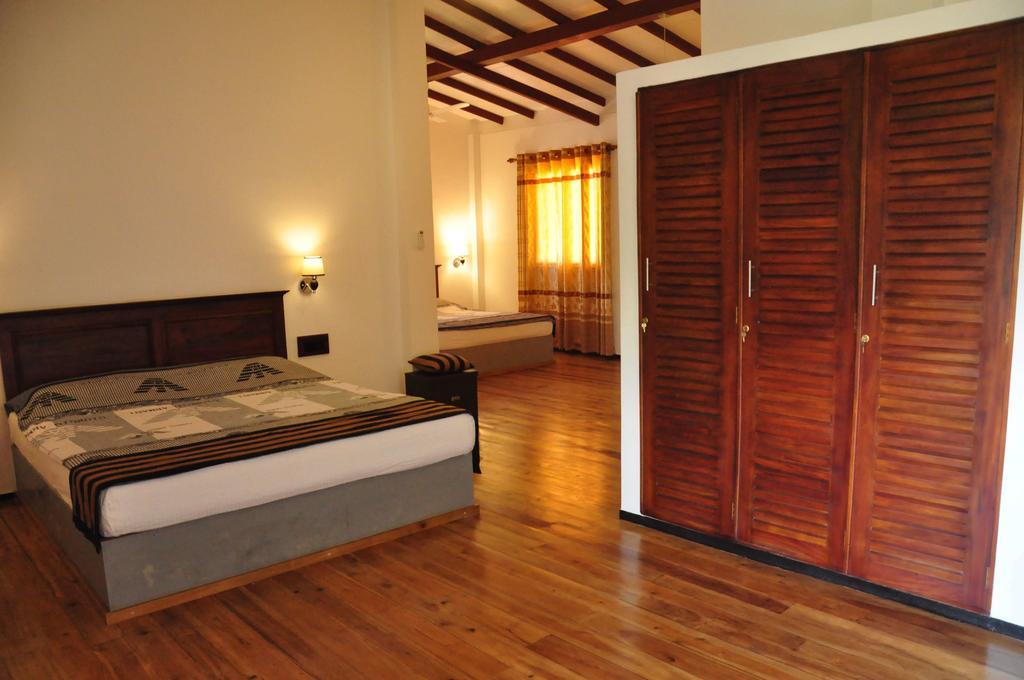 Asantha Guest House 우나와투나 객실 사진
