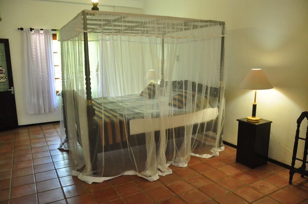 Asantha Guest House 우나와투나 객실 사진