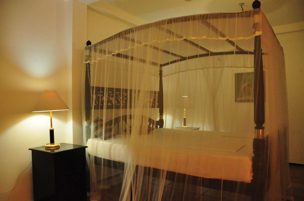 Asantha Guest House 우나와투나 객실 사진